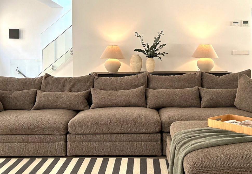 home_staging_why_choose_us_ipad